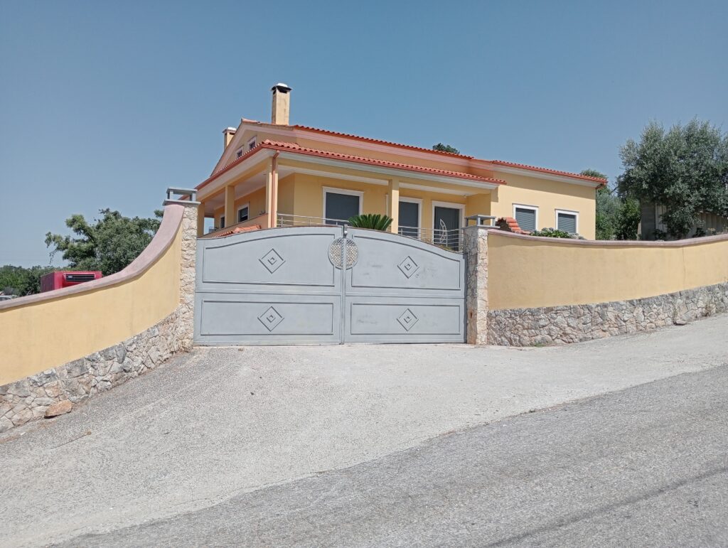 Portugal house with gate